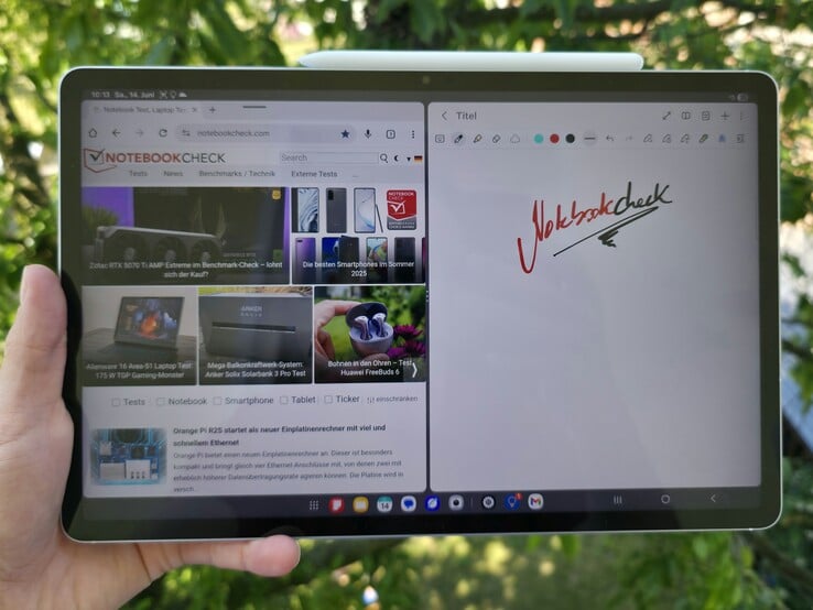 Samsung Galaxy Tab S10 FE Plus em análise. (Fonte da imagem: Marcus Herbrich)