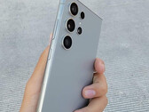 Espera-se que o Galaxy S24 Ultra tenha uma tela plana e uma estrutura de titânio, entre outras mudanças em relação aos modelos anteriores. (Fonte da imagem: @DavidMa05368498)