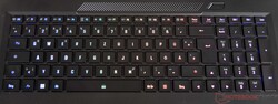 Teclado no Aorus 17X AZF