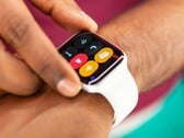 O Apple Watch deve receber uma grande atualização no próximo ano. (Fonte da imagem: Solen Feyissa)