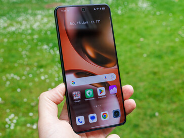 realme GT 7: visualização ao ar livre (Fonte da imagem: Daniel Schmidt)