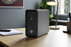 O HP Z2 Mini G1a é baseado no AMD Ryzen AI Max+ PRO 395 (Fonte da imagem: Notebookcheck)