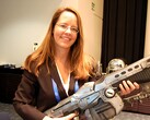 Laura Fryer, produtora executiva de Gears of War, na GDC 2008
