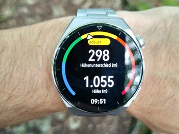 O Huawei Watch GT 3 Pro tem um barômetro como altímetro