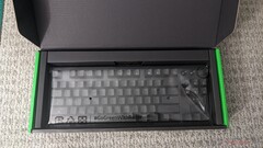 Embalagem interna do Razer Huntsman V3 Pro TKL 8KHz