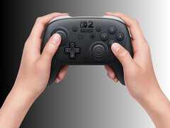 Nintendo Switch 2 Pro Controller sujeito a desmontagem mostrado em mãos (Fonte da imagem: Nintendo of America com edições)