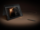 O MSI Sumit E16 Flip está agora disponível com componentes mais potentes. (Fonte da imagem: MSI)