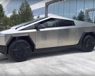 O Cybertruck da Tesla parece estar se aproximando do status de produção em sua última aparição em uma reunião de acionistas no Texas. (Fonte da imagem: Farzad Mesbahi no YouTube)