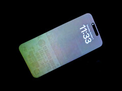 Um exemplo de um iPhone 15 Pro Max com burn-in de OLED. (Fonte da imagem: Surfphysics - Crédito da imagem)