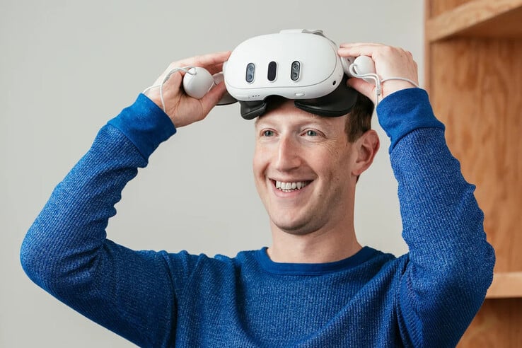 Mark Zuckerberg usando o fone de ouvido Quest 3 (imagem: Meta)