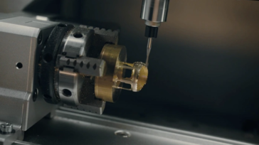 Fresagem de 4 eixos CNC Makera Z1. (Fonte da imagem: Makera)