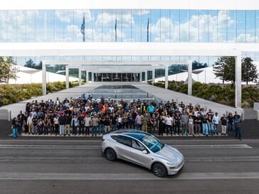 Produção do Model Y L na Giga Texas