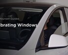 As janelas podem 'beliscar' um passageiro, pois não param (imagem: Tesla)