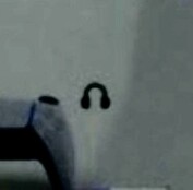 Ícone de fones de ouvido PS5 de aparência estranha. (Fonte da imagem: @Zenorachl)