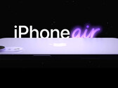 Apple há muito tempo vem lutando para obter sucesso com um quarto modelo de iPhone. (Fonte da imagem: FrontPageTech)