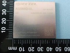 O novo modem de conectividade Tesla 5G em teste na FCC. (Fonte da imagem: FCC)