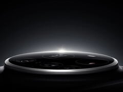 Espera-se que a Xiaomi substitua o Xiaomi 15 Ultra, na foto, por um sucessor que contenha três grandes atualizações de câmera, entre outras melhorias. (Fonte da imagem: Xiaomi)