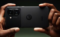 O mais recente smartphone de médio porte da HMD apresenta um módulo de câmera semelhante ao do Apple iPhone 17 Pro. (Fonte da imagem: HMD Global)