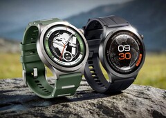 O OnePlus Watch 4 tem uma caixa de titânio com uma frente de vidro de safira.