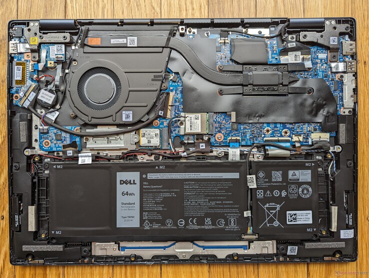 Inspiron 16 7635 2 em 1 para comparação