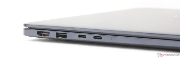 À esquerda: HDMI 2.1, USB-A 3.2 Gen. 1, 2x USB-C Thunderbolt 4 com DisplayPort 2.1 + Power Delivery