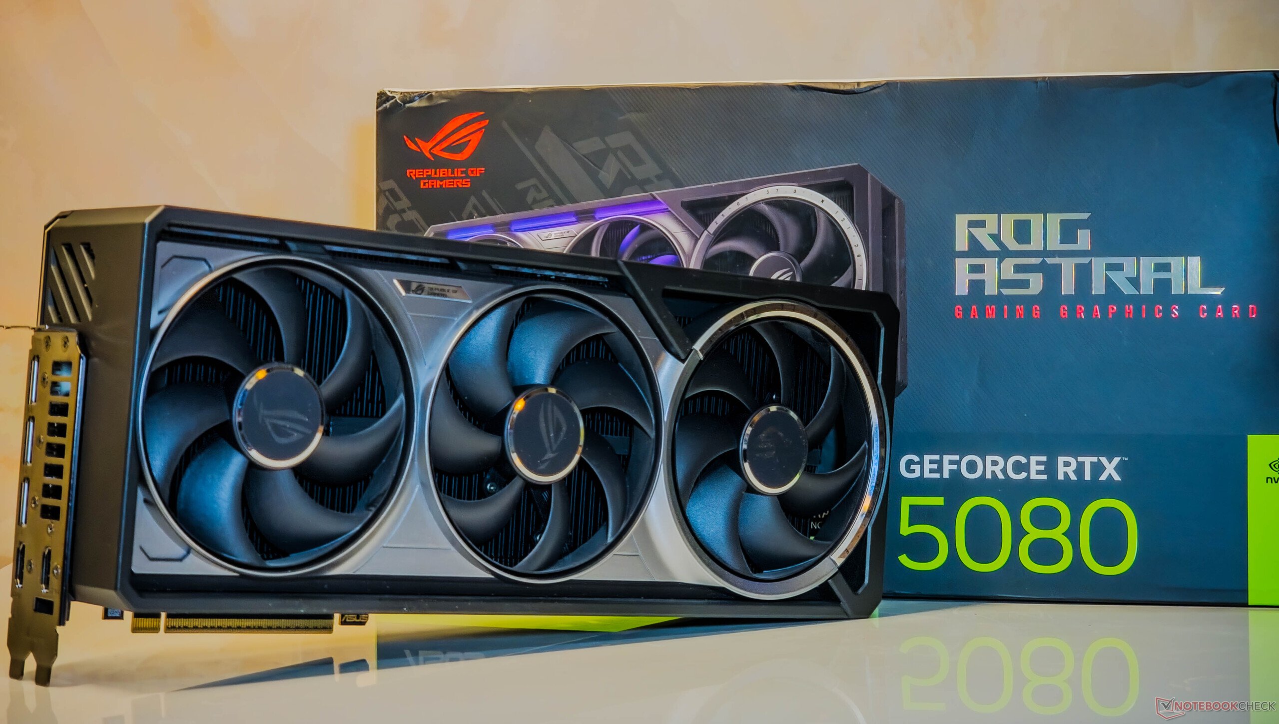 Análise da Asus ROG Astral GeForce RTX 5080 OC