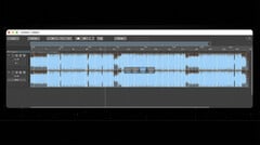 Editor de áudio multipista de código aberto Audionaut exibindo uma forma de onda de áudio em sua linha do tempo de edição.