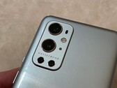 OnePlus parece ter feito parceria com a Hasselblad para a série OnePlus 9. (Fonte de imagem Dave Lee)