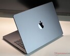 Apple MacBook Pro 14 com um chipset M4 (Fonte da imagem: Notebookcheck)