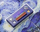 O Pocket Micro 2 com acabamento em Stardust Purple.