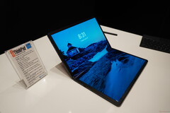 Lenovo ThinkPad X1 Fold 16 Hands-On: Nova versão é mais prática e menos prática ao mesmo tempo