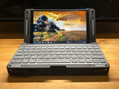 Lenovo Legion Go com um gabinete em forma de concha impresso em 3D. 