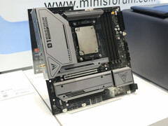 O DeskMini F1FGM apresenta o chipset X870 da AMD em uma placa-mãe Micro-ATX. (Fonte da imagem: via PC Watch)