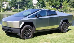 O Cybertruck da Tesla é chamado de volta pela quinta vez em um ano após ser colocado à venda. (Fonte da imagem: Wikipedia)