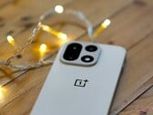 O OnePlus 16 ainda parece estar em desenvolvimento, o que, aparentemente, já não se pode dizer do OxygenOS.