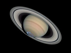 Uma imagem mostrando Saturno com auroras. (Fonte da imagem: WikiImages - Pixabay)
