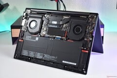 Os componentes internos do Lenovo ThinkPad X9-15p Gen 1 Aura Edition