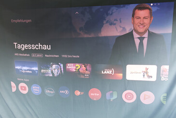 Tela de projeção externa (luz do dia) (Fonte da imagem: Daniel Schmidt)