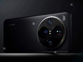 As primeiras pistas do carro-chefe global de câmeras Leica 2025 acabam de ser descobertas no banco de dados IMEI. (Fonte da imagem: SK, Youtube)