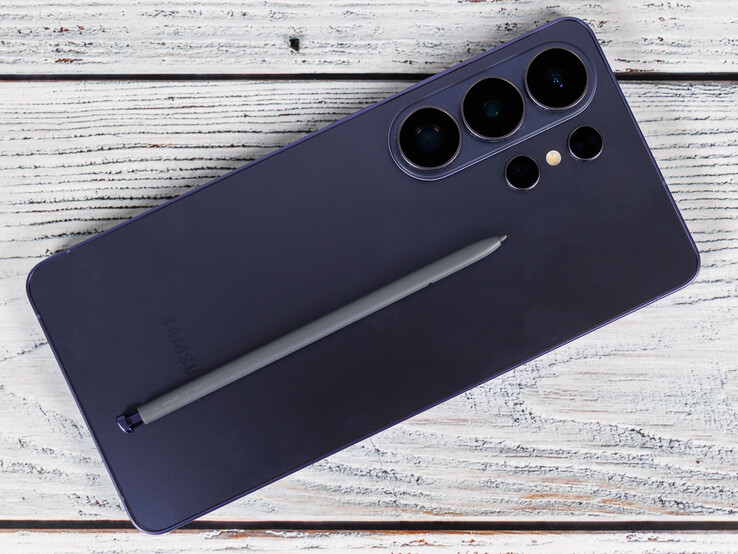 Análise do Samsung Galaxy S26 Ultra. Dispositivo de teste fornecido pela Samsung Alemanha.