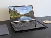 Análise do conversível Lenovo ThinkPad X1 2 em 1 Gen 10: Excelente eficiência com Intel Lunar Lake