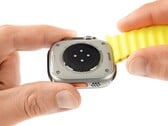 Relógios inteligentes, como o Apple Watch Ultra, estão isentos do regulamento da UE sobre reparos.