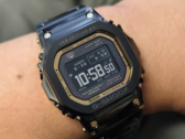 O Casio G-Shock GMW-BZ5000GD-1 (foto). (Fonte da imagem: WatchUSeek)