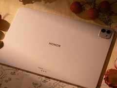 O Honor MagicPad 3 chegará com uma grande atualização de bateria. (Fonte da imagem: Digital Chat Station)