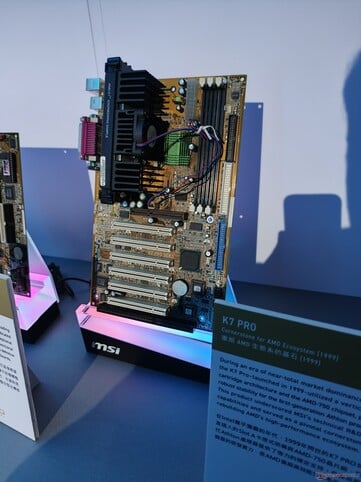 MSI K7 Pro: a primeira placa-mãe da MSI destinada ao consumidor para o AMD K7