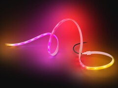 O inédito Philips Hue Outdoor Gradient Lightstrip (foto) pode ser um modelo particularmente brilhante. (Fonte da imagem: Smartlights.de)