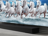 Uma nova TV LG com uma barra de som correspondente. (Fonte: LG)