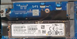 Samsung PM9A1 (MZVL2512HCJQ): PCIe Gen4x4. 2ª ranhura: Gen3x4.