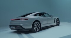 O Porsche Taycan 2025 começa com pouco menos de US$ 100 mil para o modelo básico. (Fonte: Porsche)