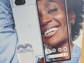 O Pixel 7a virá com um Pixel Buds A-Series de cortesia para determinadas pré-vendas. (Fonte da imagem: Dealabs)